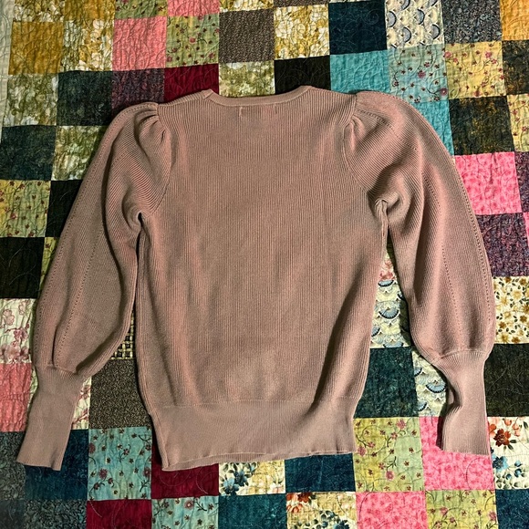 Rose pink sweater - Picture 2 of 2
